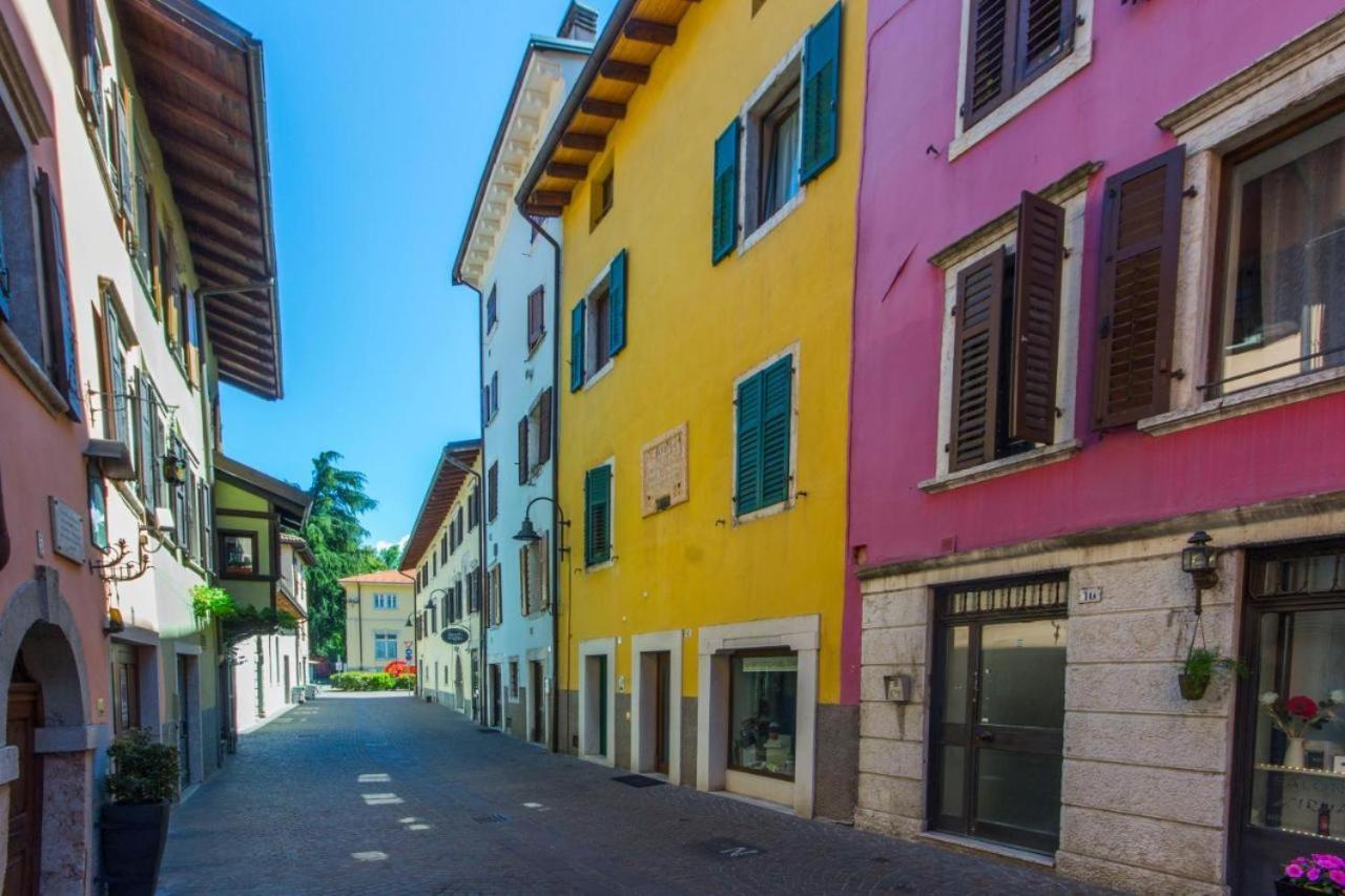 Monolocale Mati - Holiday Home Trento Luaran gambar